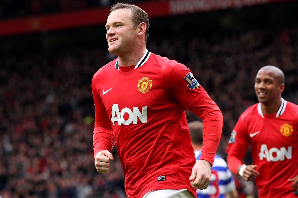 “Drogba. Du är en bra spelare, men snälla ställ dig upp”, twittrade Rooney förra veckan.