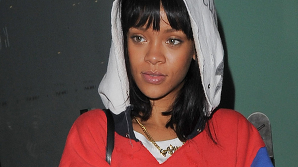 Rihanna ser lite piggare ut.