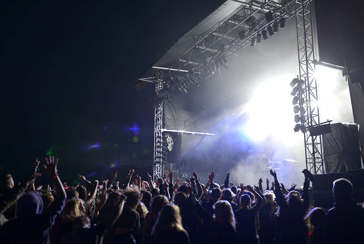 Publiktrycket på Knife Party var något utöver det vanliga. Ett mäktigt avslut på dagen. Publiktrycket på Knife Party var något utöver det vanliga. Ett mäktigt avslut på dagen.