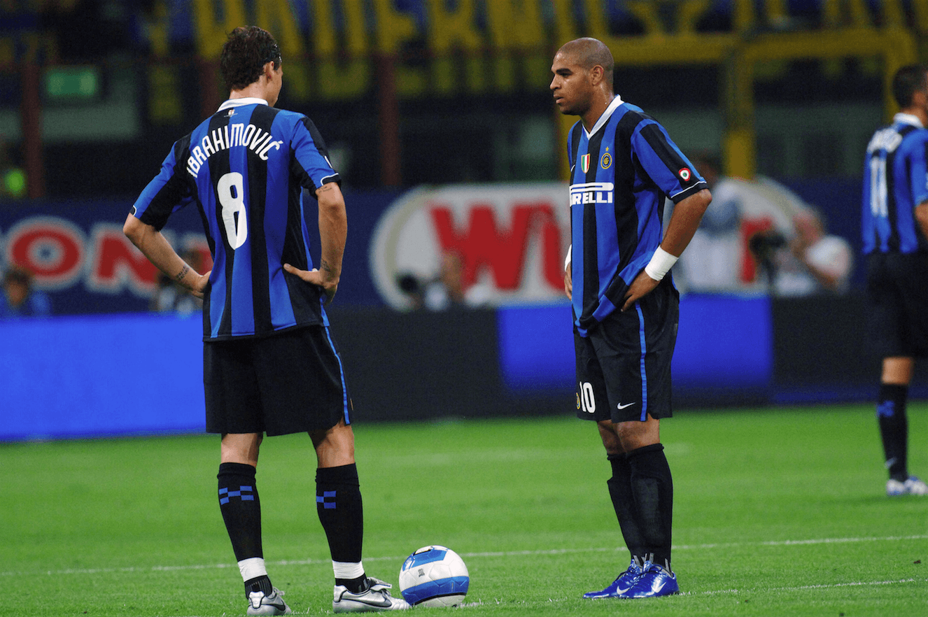 Han bildade ett sylvass anfallspar med Adriano under en period (riktigt grymma på Fifa). Han bildade ett sylvass anfallspar med Adriano under en period (riktigt grymma på Fifa).