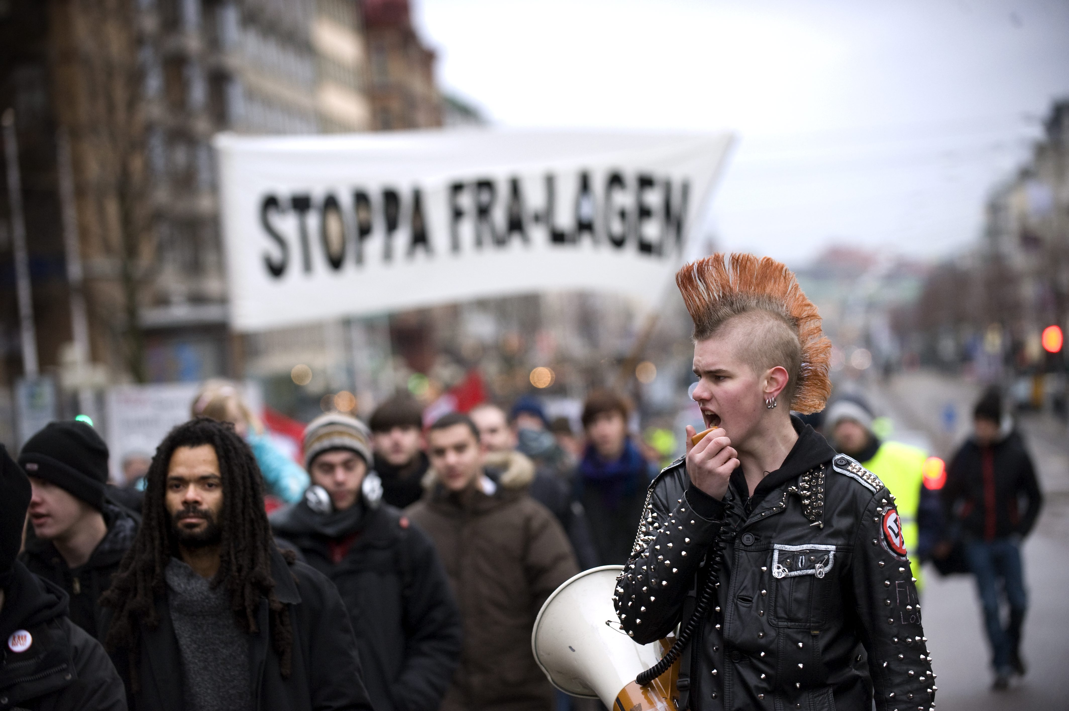 Det stora genombrottet kom i stället under våren och sommaren 2008 när bland annat piratpartistiska bloggare bidrog till den så kallade "bloggbävningen" om FRA-lagen. Det stora genombrottet kom i stället under våren och sommaren 2008 när bland annat piratpartistiska bloggare bidrog till den så kallade "bloggbävningen" om FRA-lagen.