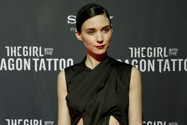 Rooney Mara i svart. Rooney Mara i svart.