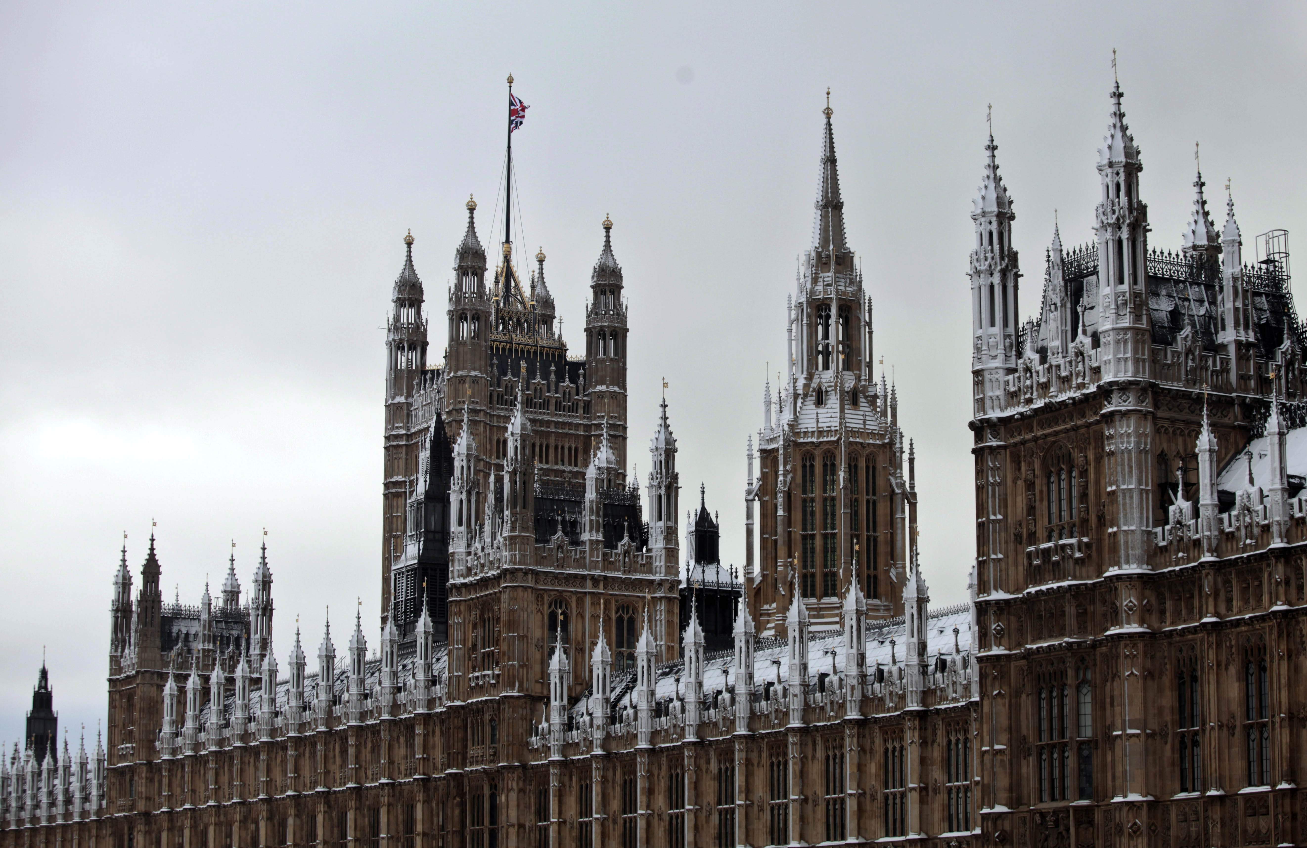 Storbritannien hamnar i botten - trots att landet räknas som parlamentarismens vagga.