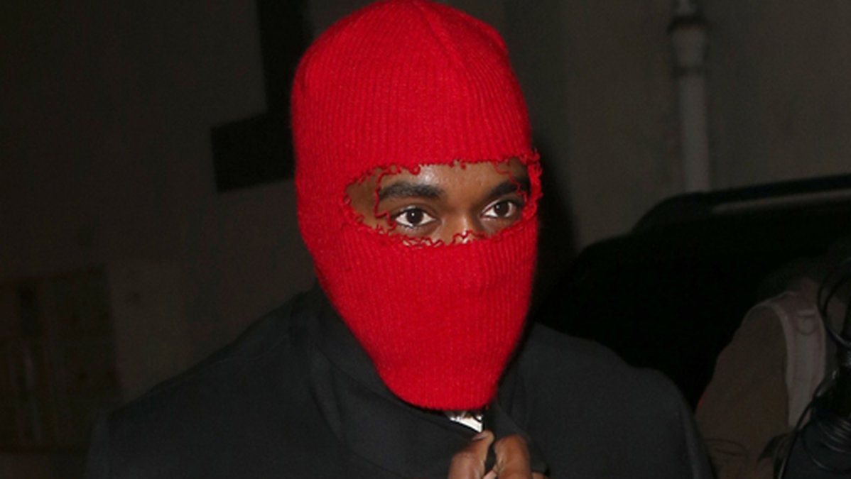 Kanye West är inte rädd för att testa nya trender. 
