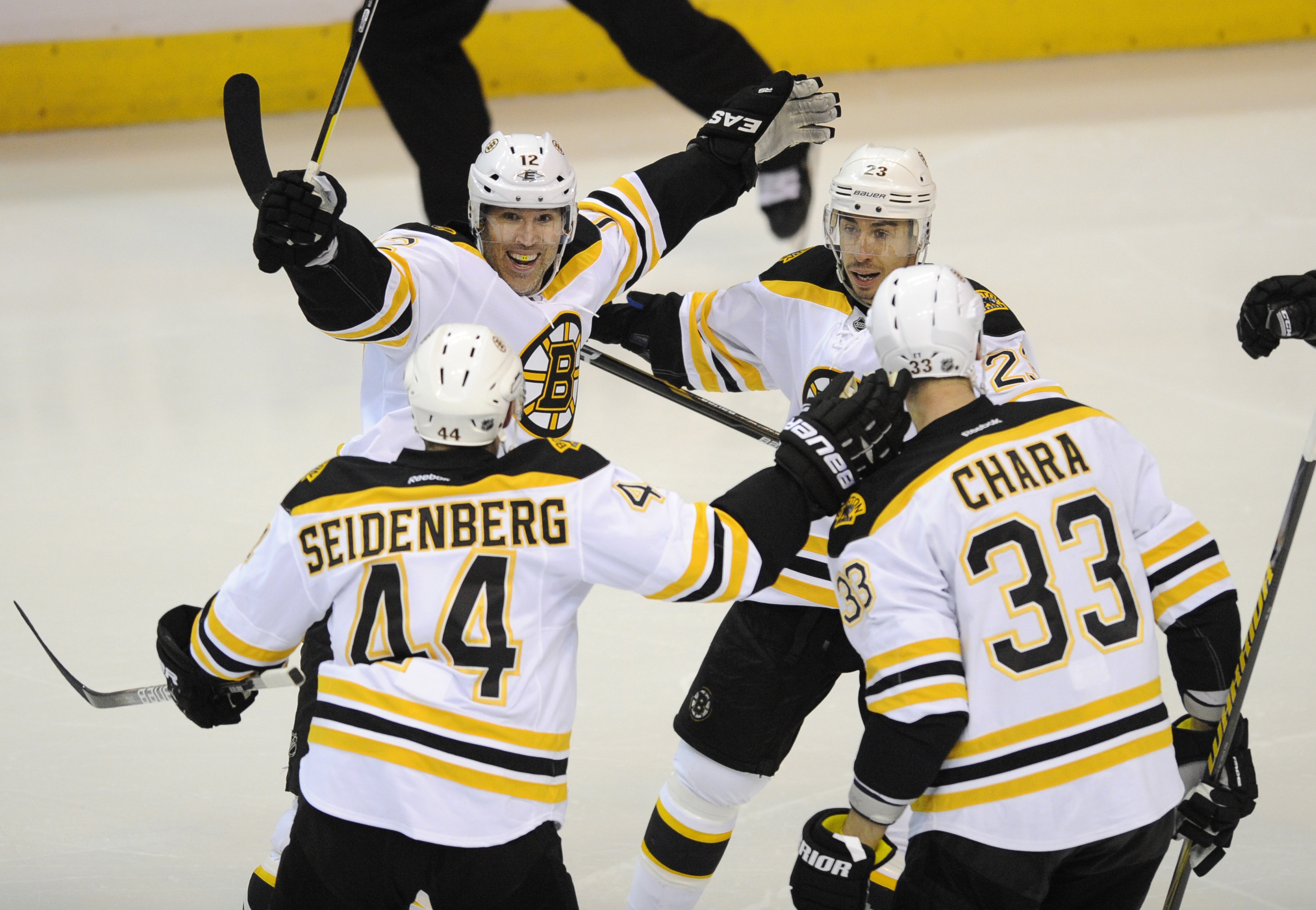 I huvudstaden Washington var de dystra miner sedan regerande Stanley Cup-mästarna Boston tog en uddamålsseger. I huvudstaden Washington var de dystra miner sedan regerande Stanley Cup-mästarna Boston tog en uddamålsseger.