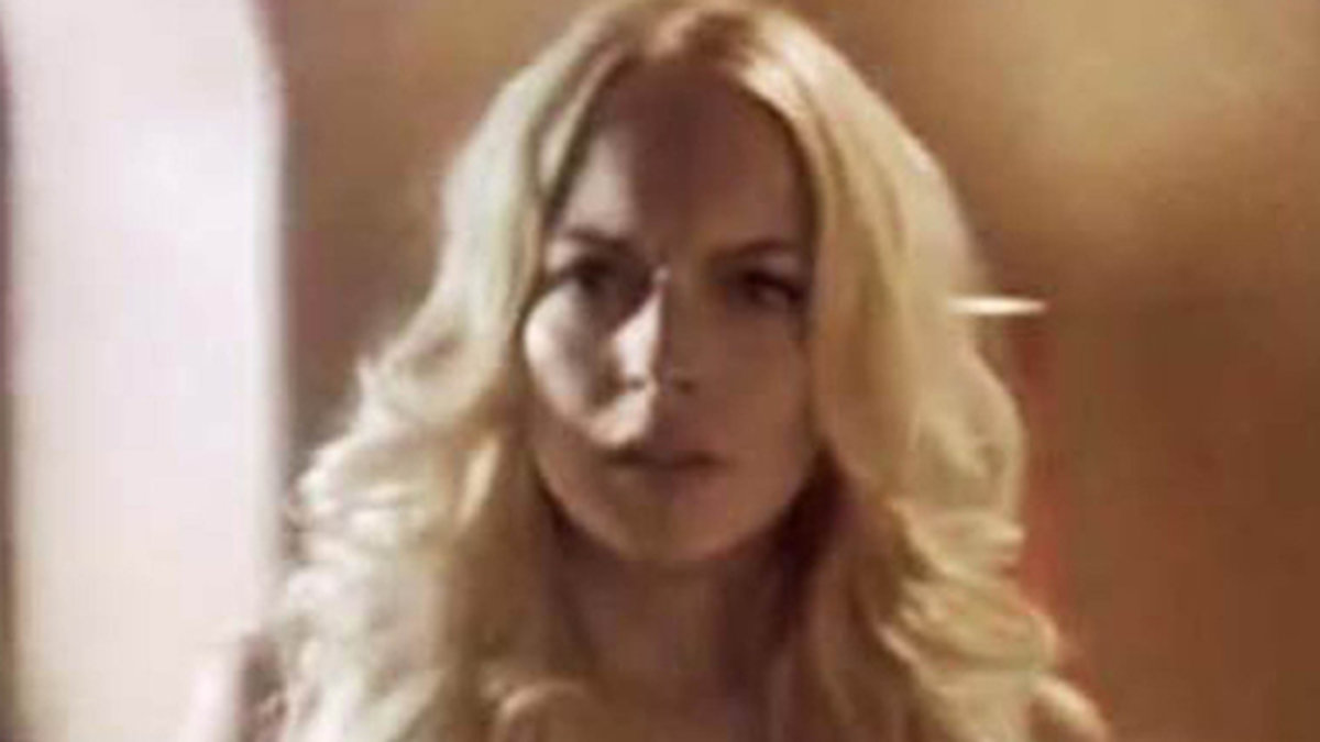 Lindsay Lohan topless i filmen Machete från 2010.