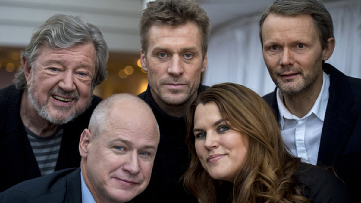 Iwar Wiklander, Robert Gustafsson, Jens Hultén, Mia Skäringer samt regissören Felix Herngren.