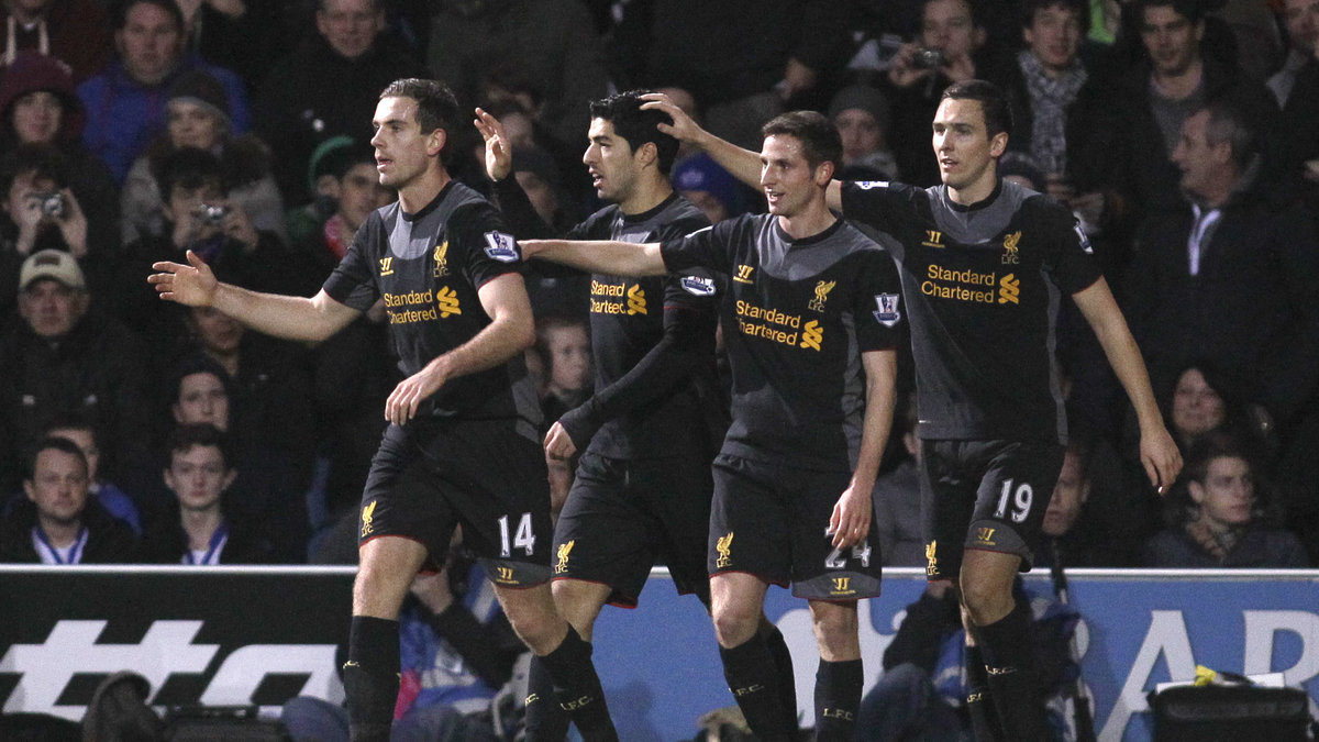 Liverpool-glädje efter Luis Suarez andra mål.