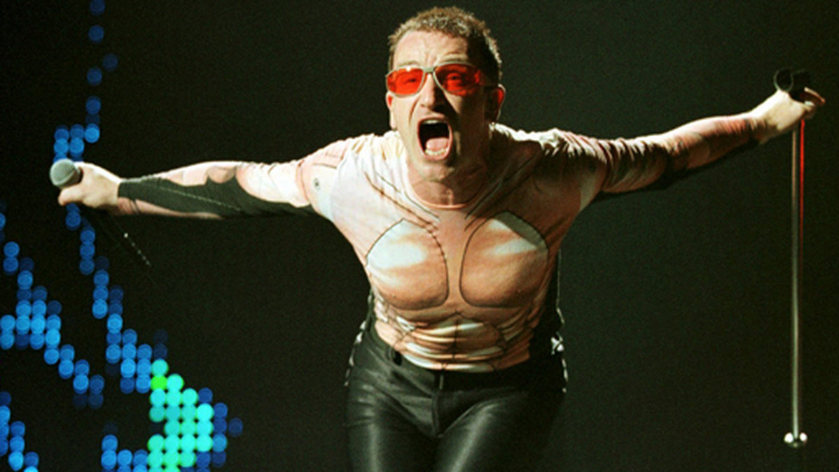 Bonos vilda liv avslöjas i en kommande bok. 