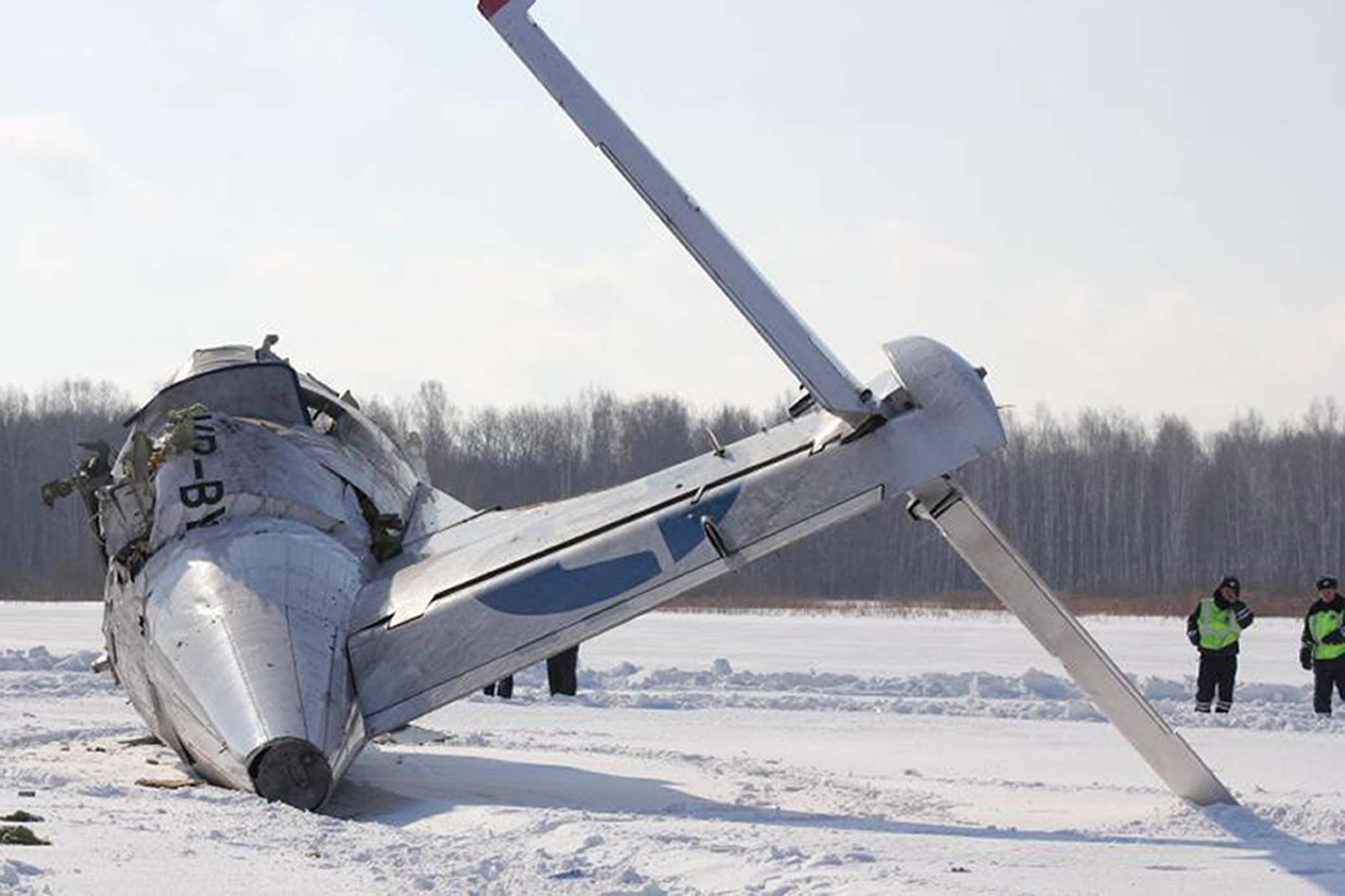 En passagerare missade flighten enligt myndigheterna och undkom därför olyckan.