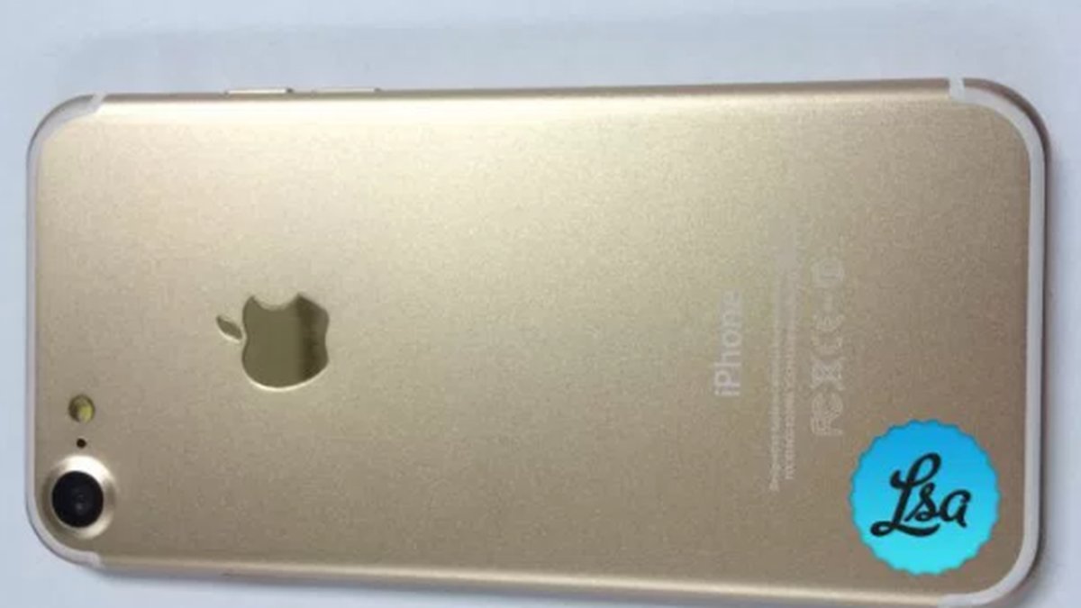 Totalt kommer iPhone 7 att finnas i fem olika färger. Här i guld.