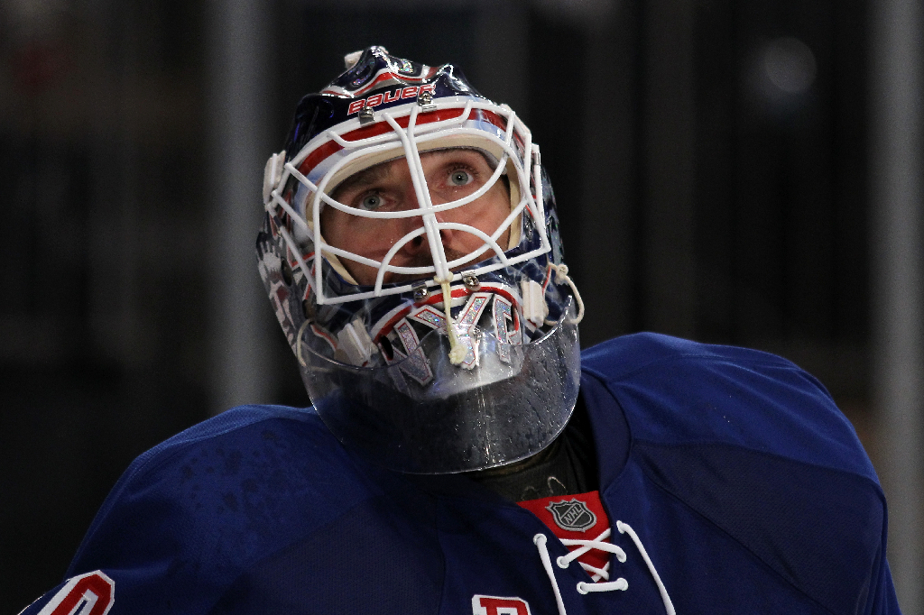 Henrik Lundqvist om matchen: "Det är fantastiskt att starta med en vinst." Henrik Lundqvist om matchen: "Det är fantastiskt att starta med en vinst."