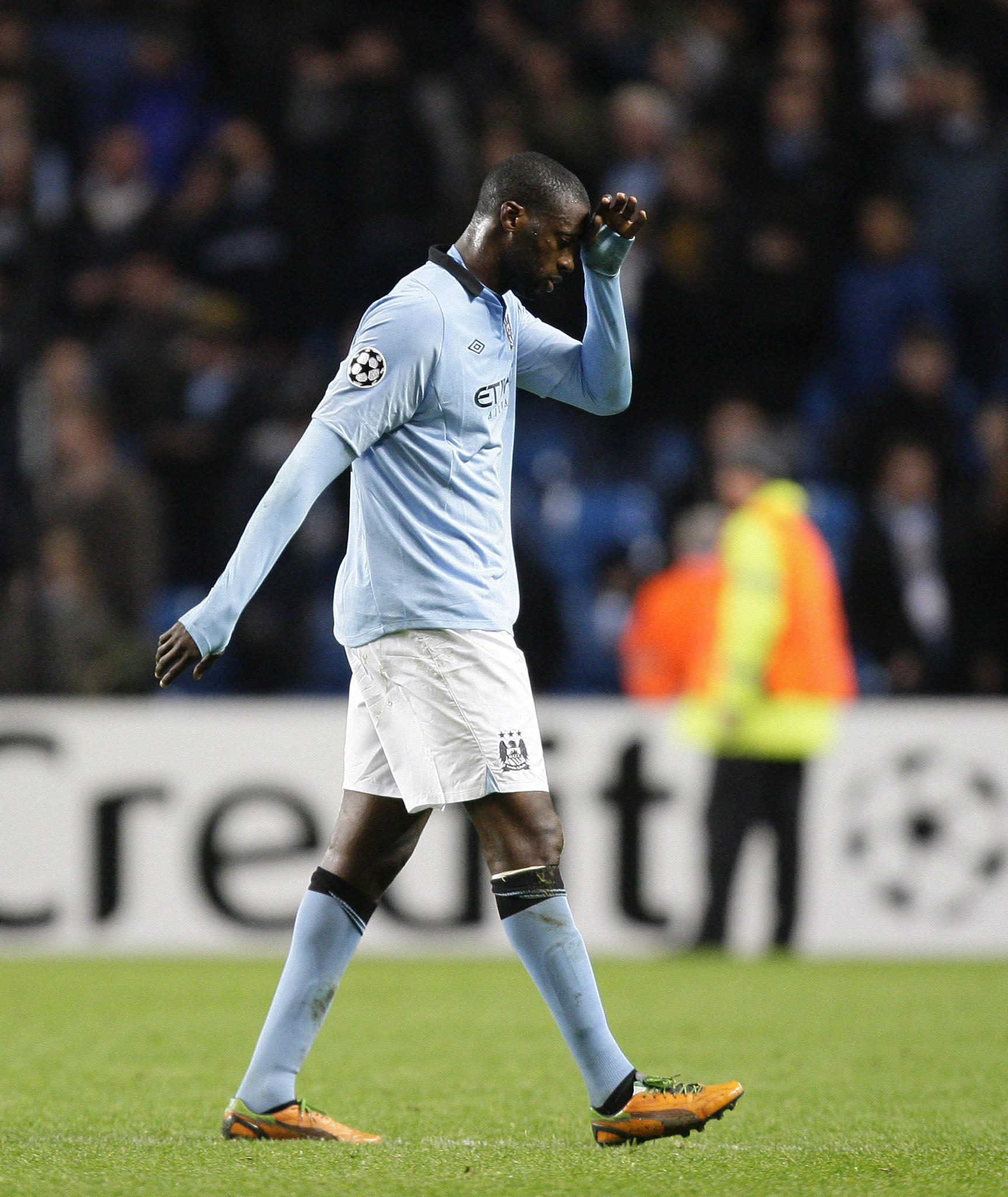 Desto tyngre för Manchester City som är ute ur årets Champions League. Desto tyngre för Manchester City som är ute ur årets Champions League.