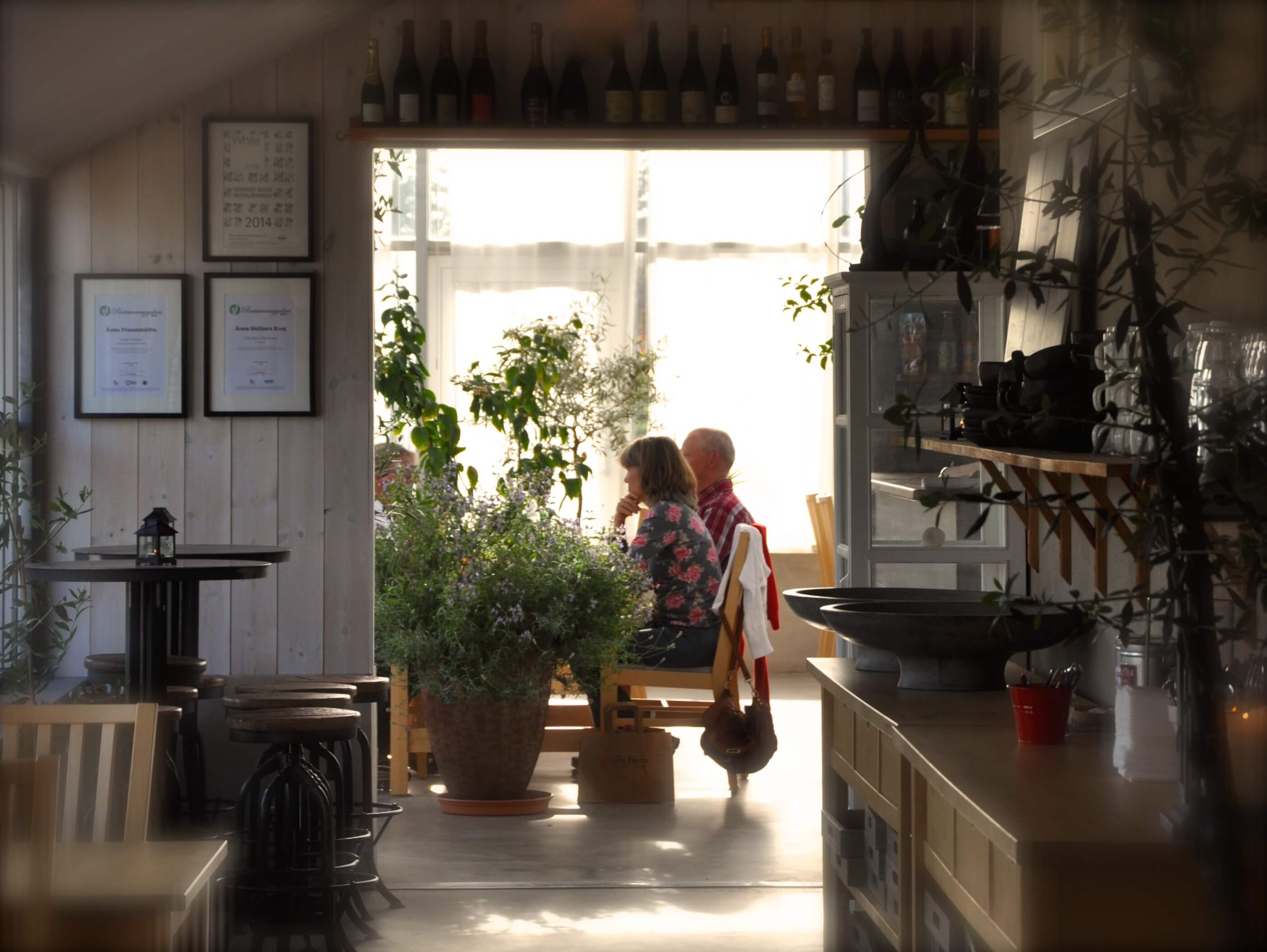 Restaurangen har 50 platser för gäster och bland annat kronprinsessan Victoria och prins Daniel har lunchat där. Restaurangen har 50 platser för gäster och bland annat kronprinsessan Victoria och prins Daniel har lunchat där.