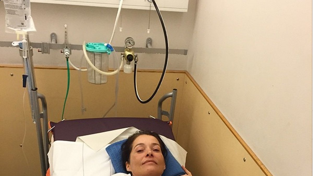 Agneta Sjödin har nu fått smärtstillande efter olyckan. 