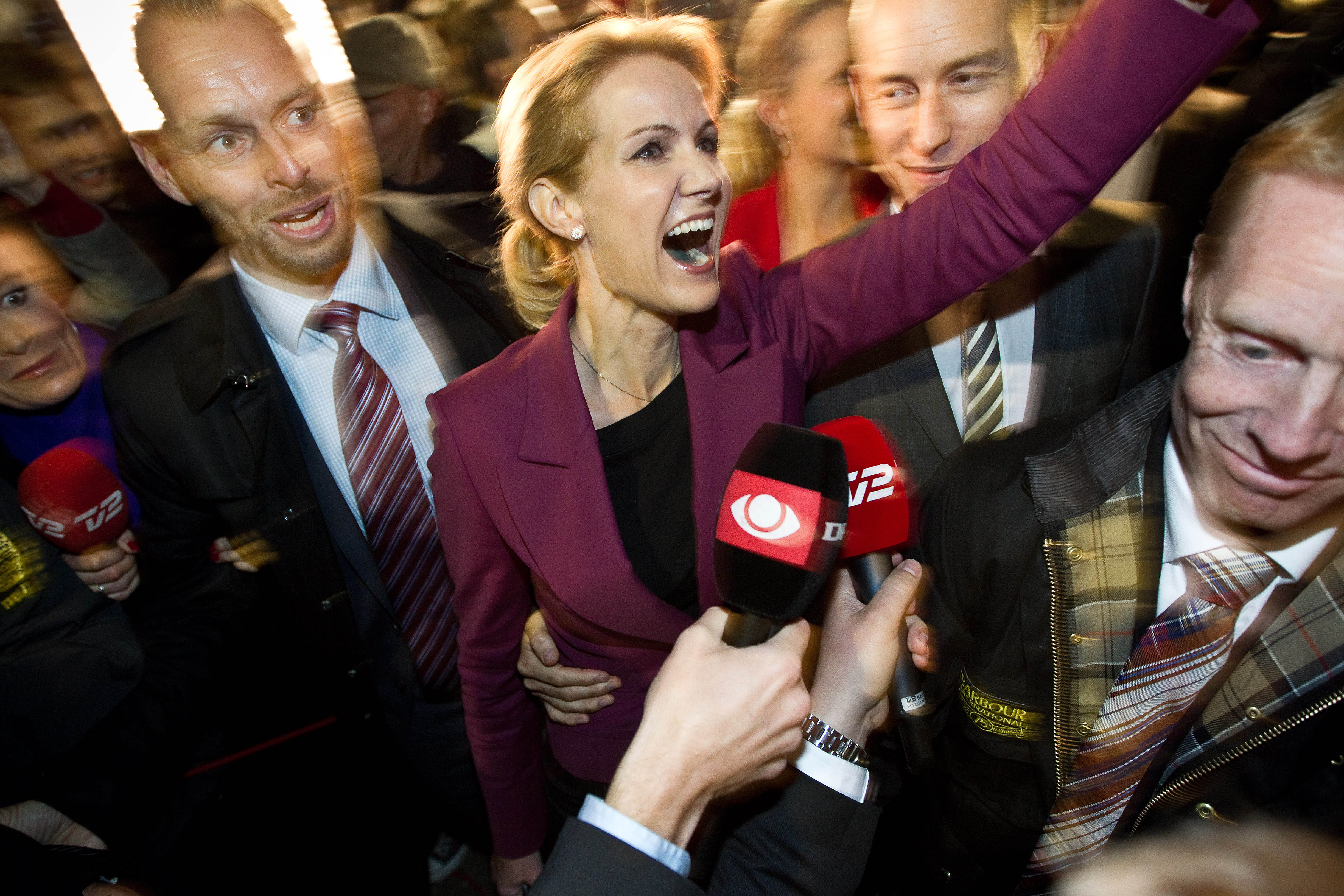 Socialdemokraterna firade långt in på den danska valnatten. 
