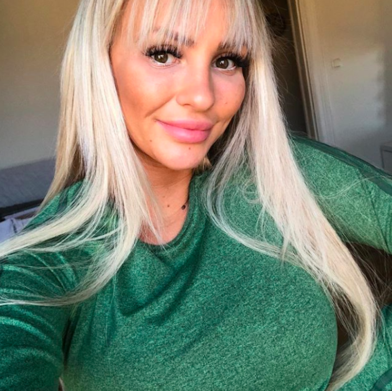 Paow avslöjar att hon brukar droger Paow avslöjar att hon brukar droger