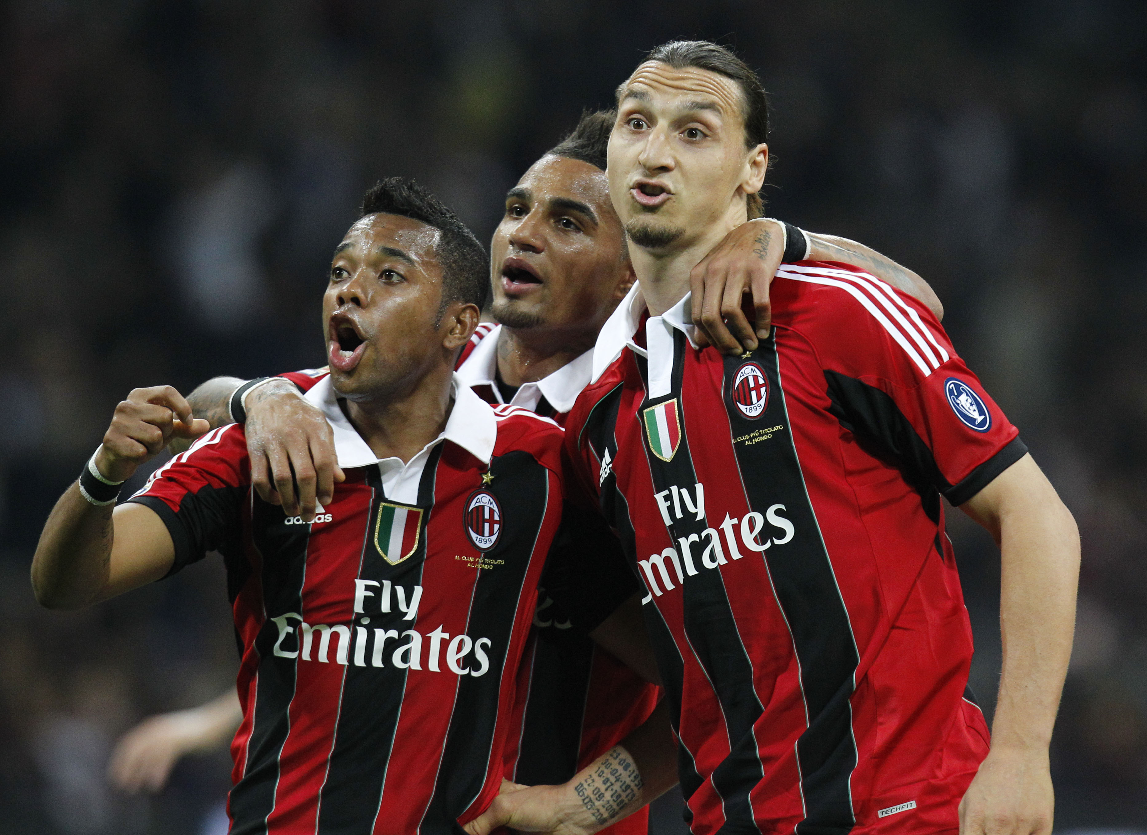 Zlatan retas med sina gamla lagkamrater i Milan.