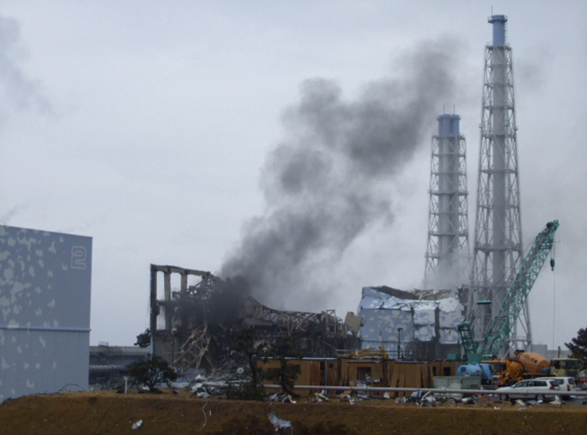 Ångmolnen över reaktor två vid Fukushima tros bero på att...