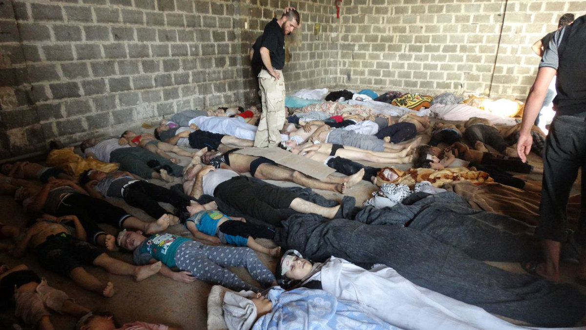 Döda barn efter den kemiska attacken i närheten av Damaskus. Augusti 2013.