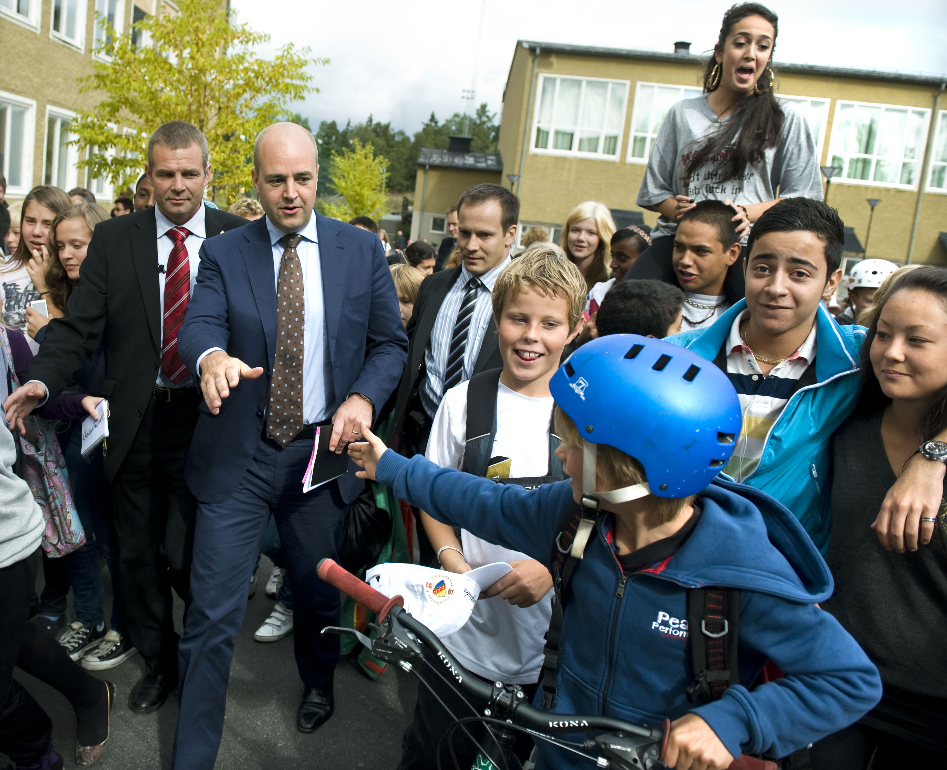 Statsminister Fredrik Reinfeldt kan glädja sig åt att allt fler litar på hans regering.