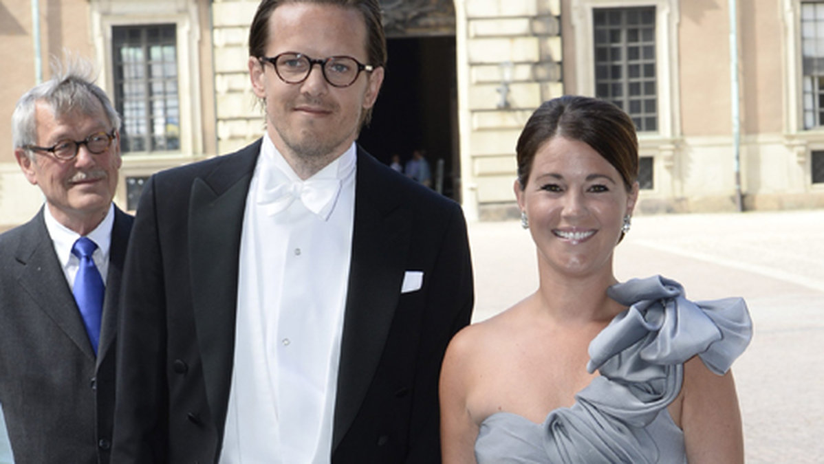 Emma Pernald och hennes make Tomas Jonsson var på prinsessan Madeleine och Christopher O Neills bröllop år 2013. 