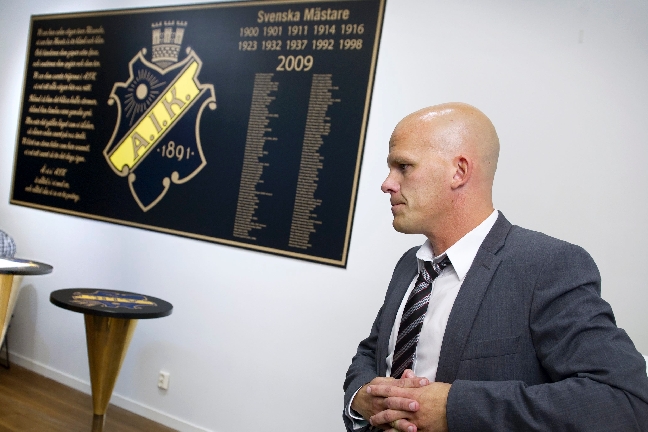 Jens Andersson, sportchef för AIK är nöjd med förvärvet.