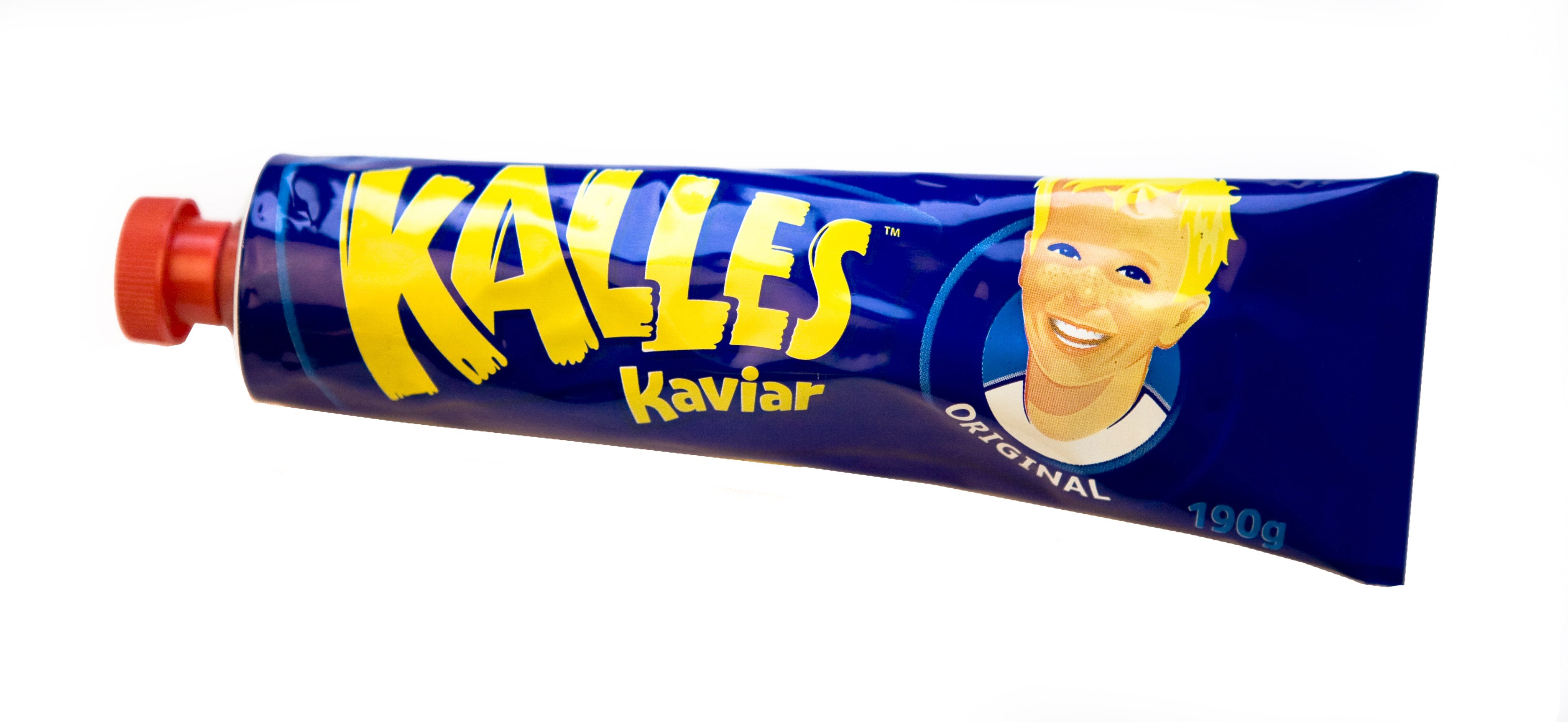 I de flesta länder skulle man rysa av tanken på att konservera kaviar i en slags tandkrämstub. Men, liksom många svenskar, älskar Grizzly Beard den svenska fiskäggsprodukten. I de flesta länder skulle man rysa av tanken på att konservera kaviar i en slags tandkrämstub. Men, liksom många svenskar, älskar Grizzly Beard den svenska fiskäggsprodukten.