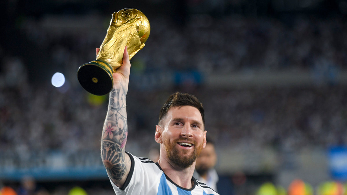 Argentinas Lionel Messi hyllades av hemmapubliken.