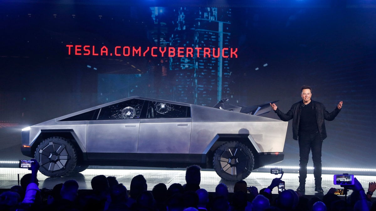 Teslas vd Elon Musk vid lanseringen av pickupen Cybertruck 2019. Arkivbild.