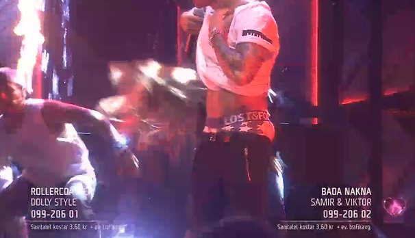 Samir Badran gör reklam för kalsonger i Melodifestivalen Samir Badran gör reklam för kalsonger i Melodifestivalen
