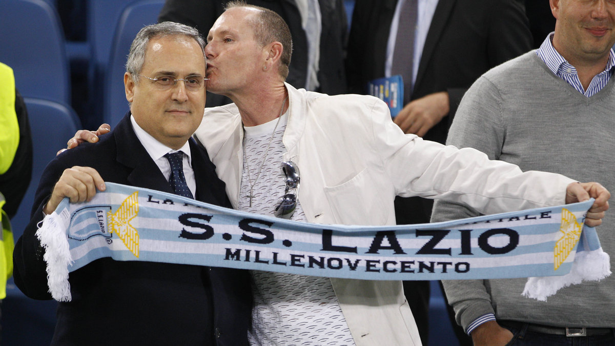 Före detta Lazio-proffset Paul Gascoigne tillsammans med klubbens president Claudio Lotito.