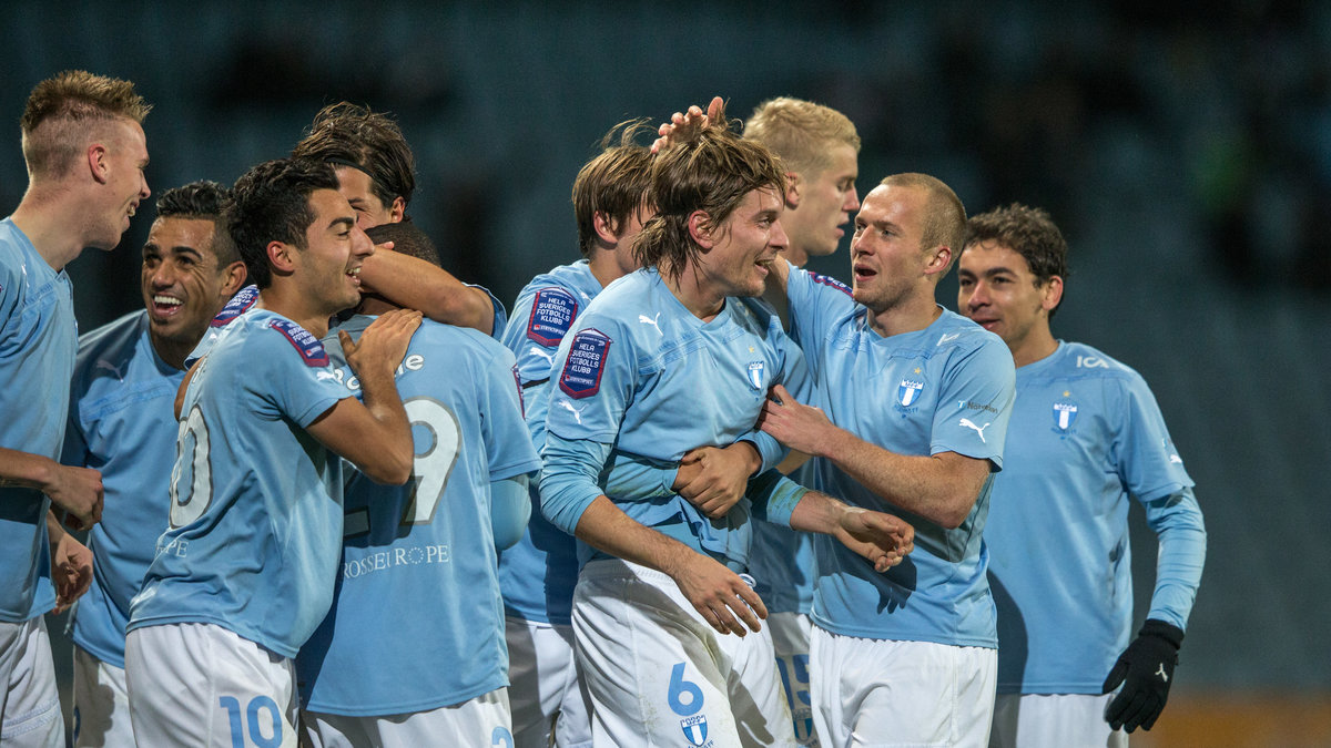 5. Malmö FF har en snittlön på 570 852 kronor i sitt lag.