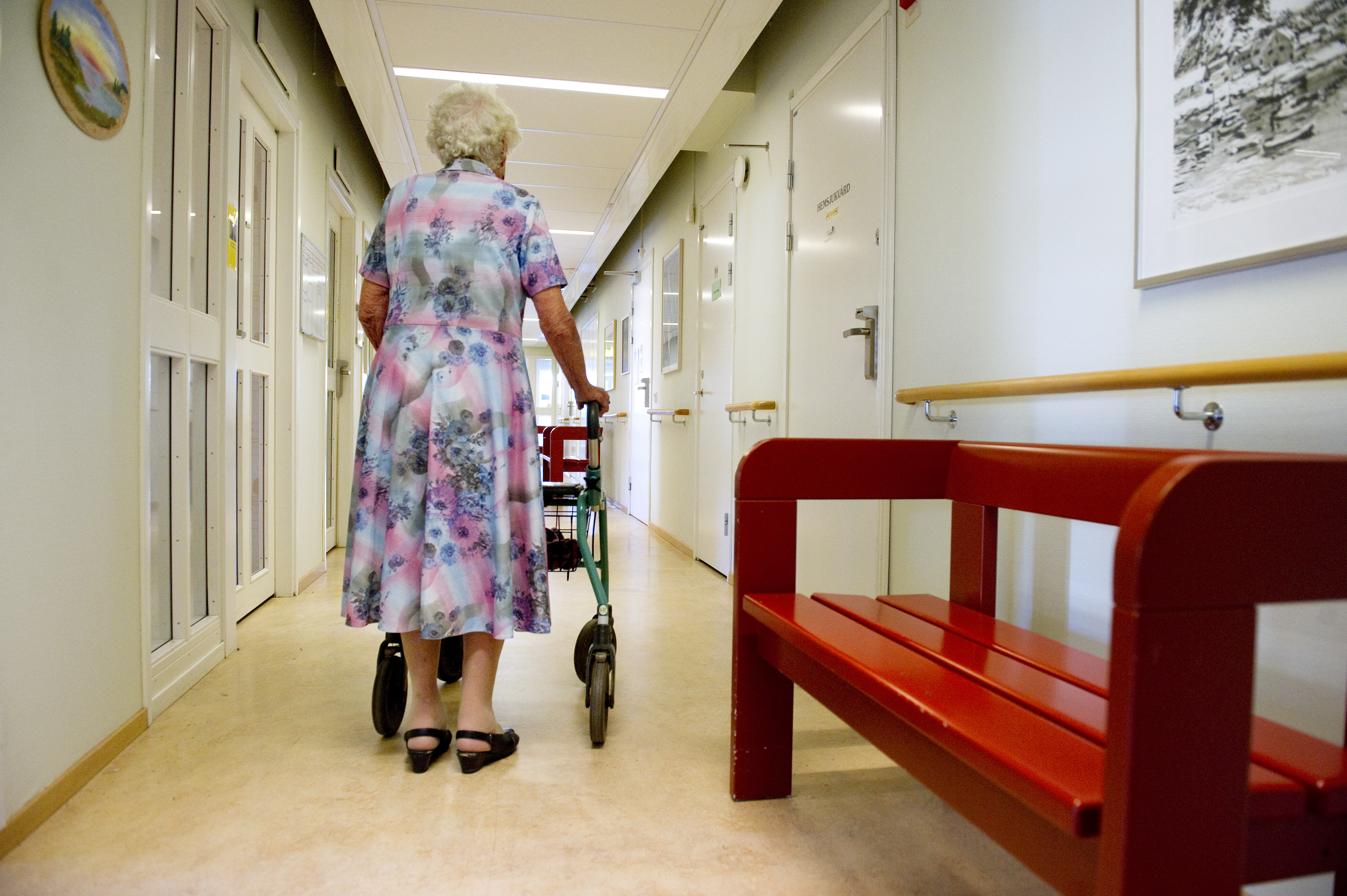 Sjuksköterskan terroriserade både anställda och patienter på äldreboendet.