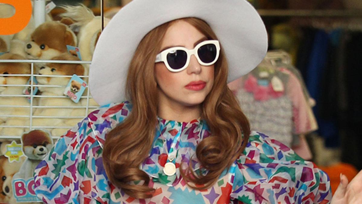 Lady Gaga anser att hon är drottning av universum. Frågor på det? 