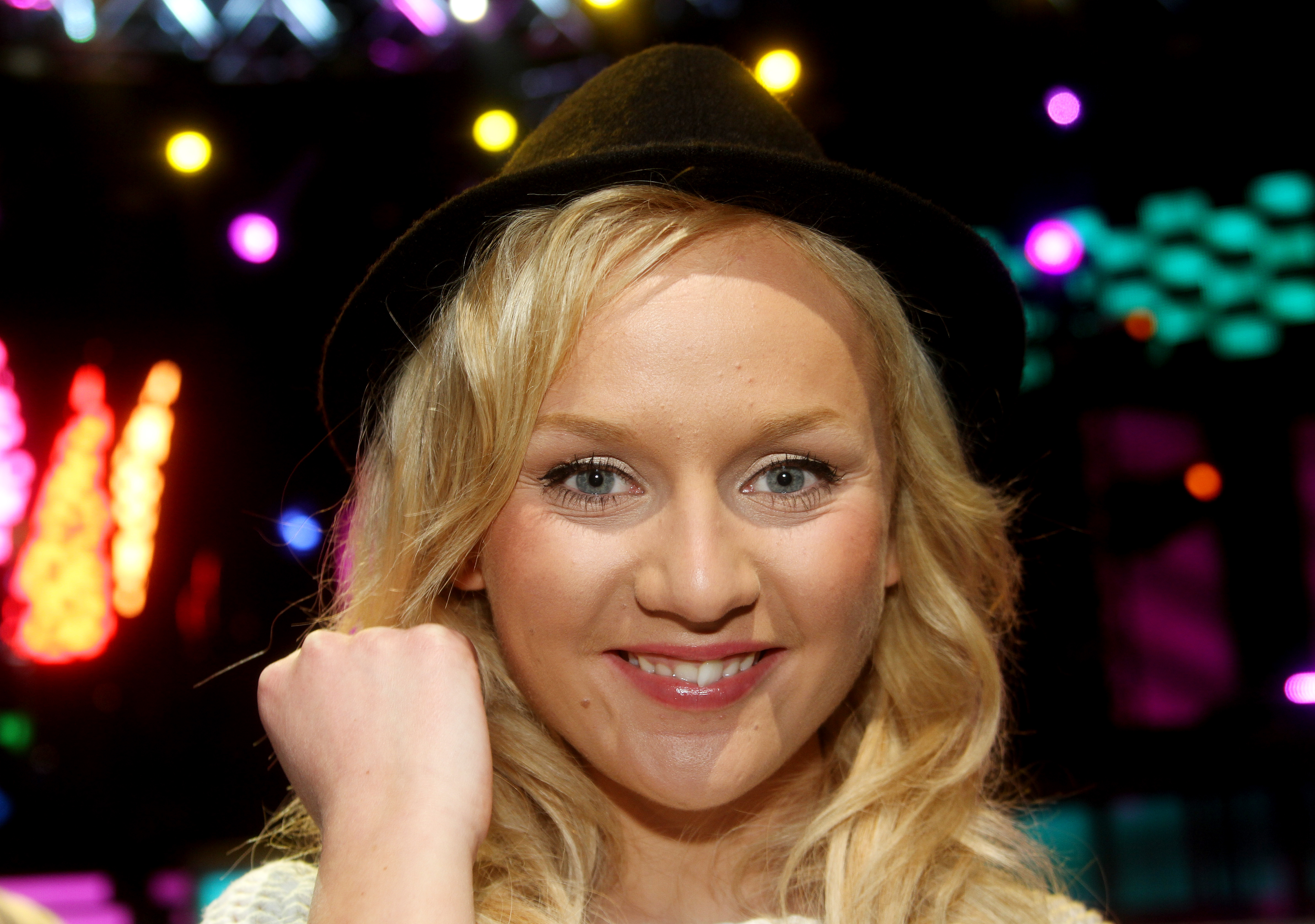 Anna Bergendahl är en av favoriterna till segern i Melodifestivalen.