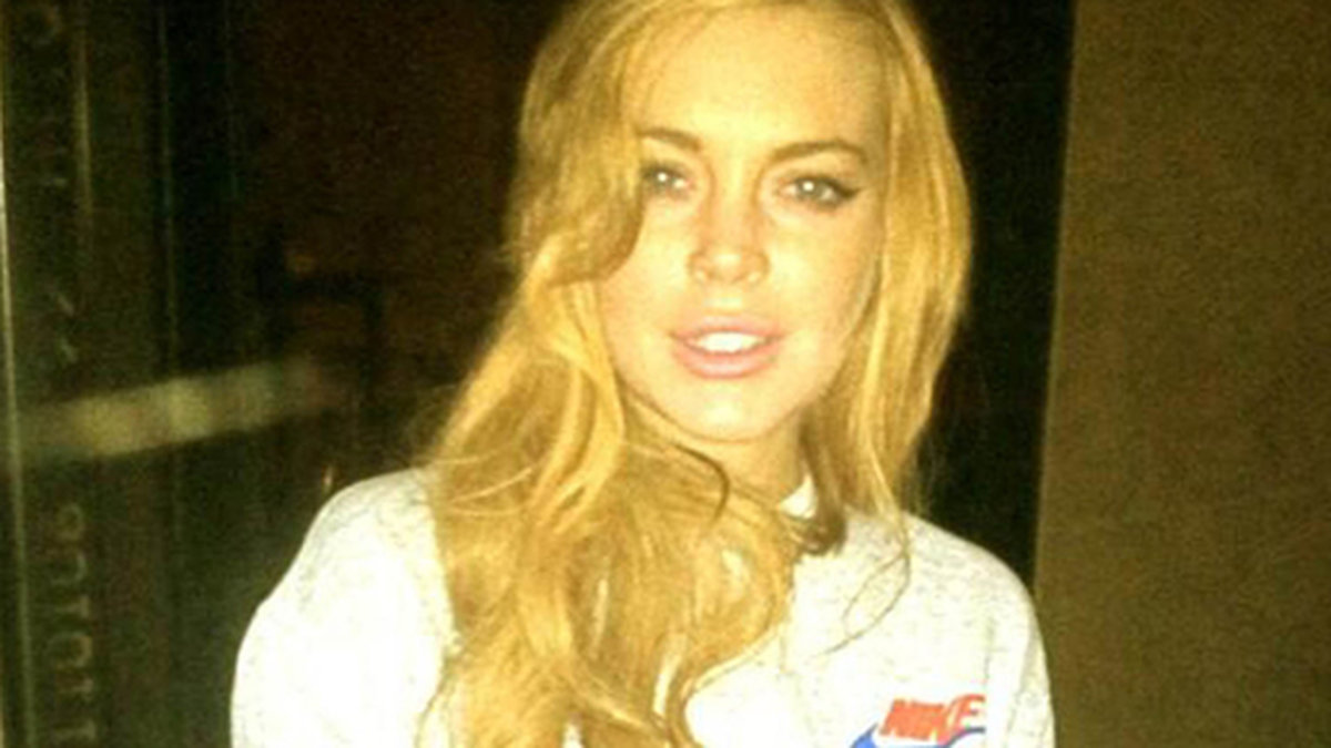 Lindsay Lohan rockar loss. 