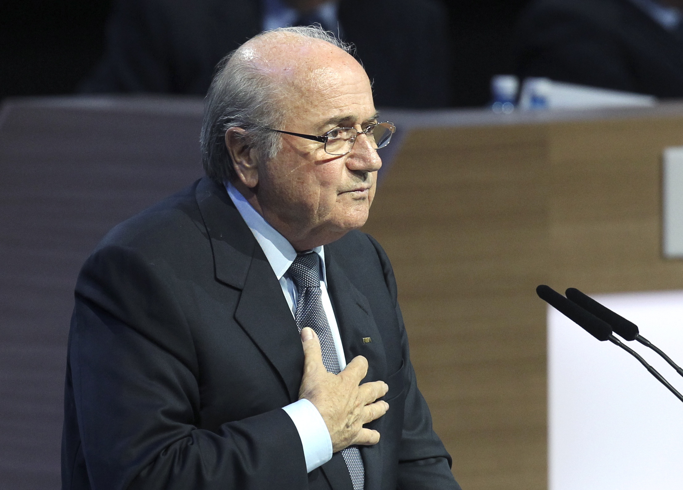 Blatter hävdar att han är oskyldig.