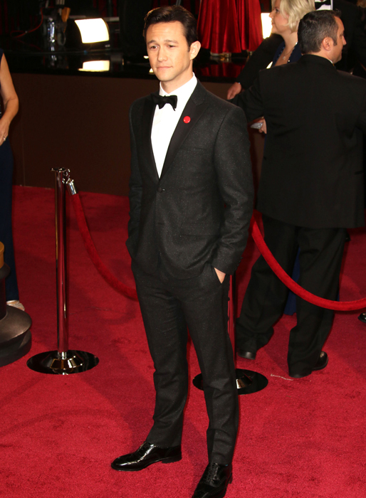 En stilig Joseph Gordon-Levitt. En stilig Joseph Gordon-Levitt.