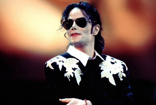 Michael Jackson dog förra året. 