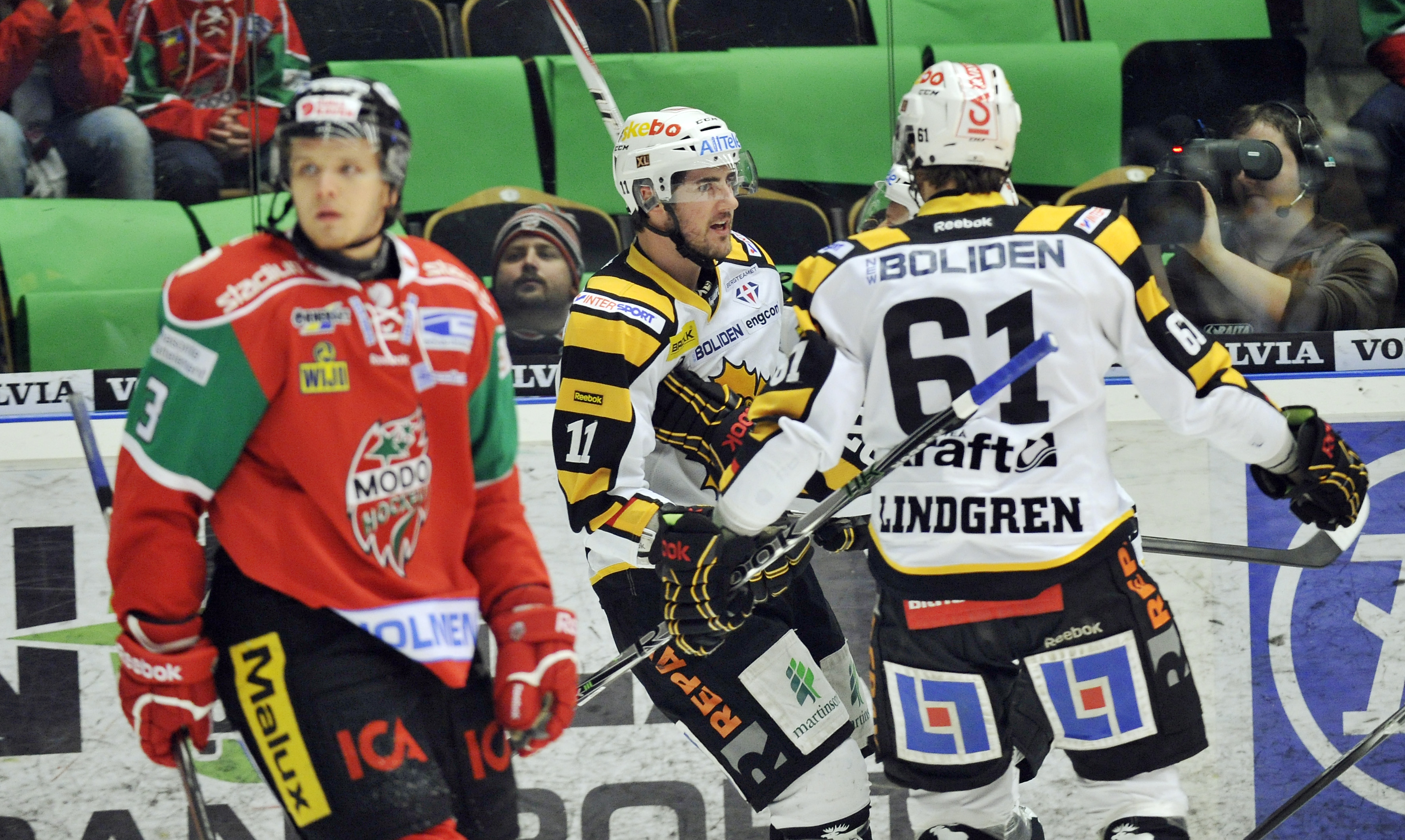 Skellefteå AIK gick vidare med totalt 4-2 i matcher.
