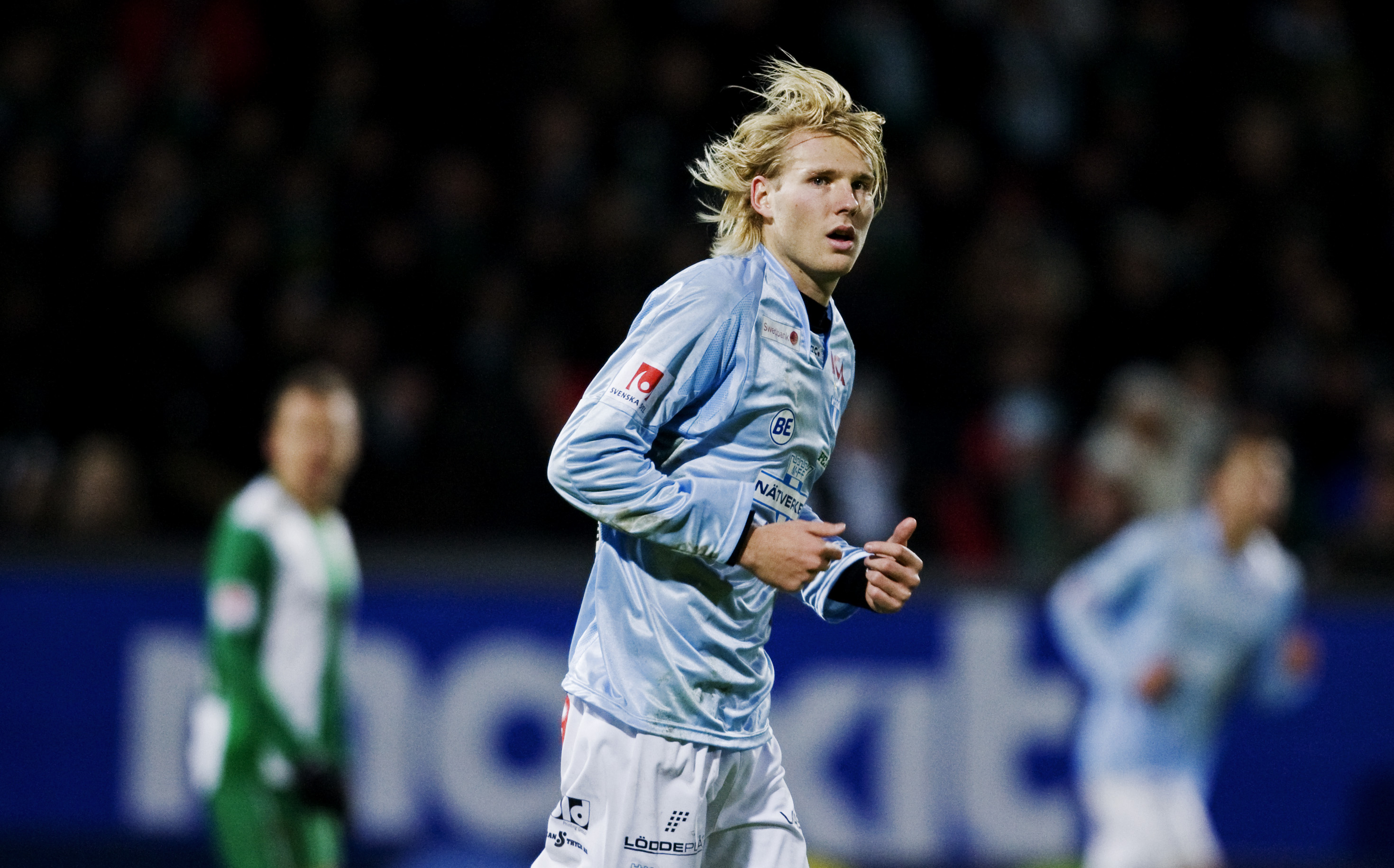 5. Ola Toivonen från Malmö FF till PSV Eindhoven för 40 miljoner kronor 2009. 5. Ola Toivonen från Malmö FF till PSV Eindhoven för 40 miljoner kronor 2009.