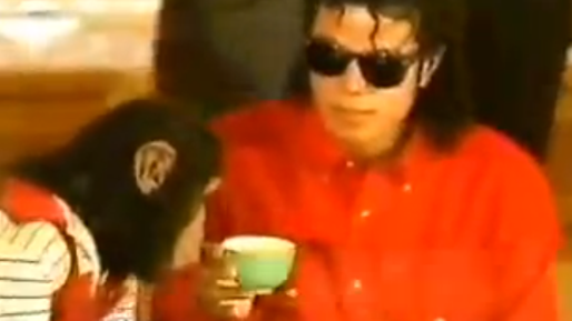 11. Bubbles. Tillgångar 13 miljoner kronor. I sitt testamente såg Michael Jackson till att hans älskade schimpans fick hela två miljoner dollar. 