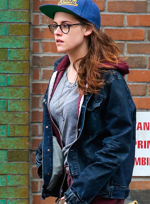Kristen Stewart ser lite trött ut. Kristen Stewart ser lite trött ut.