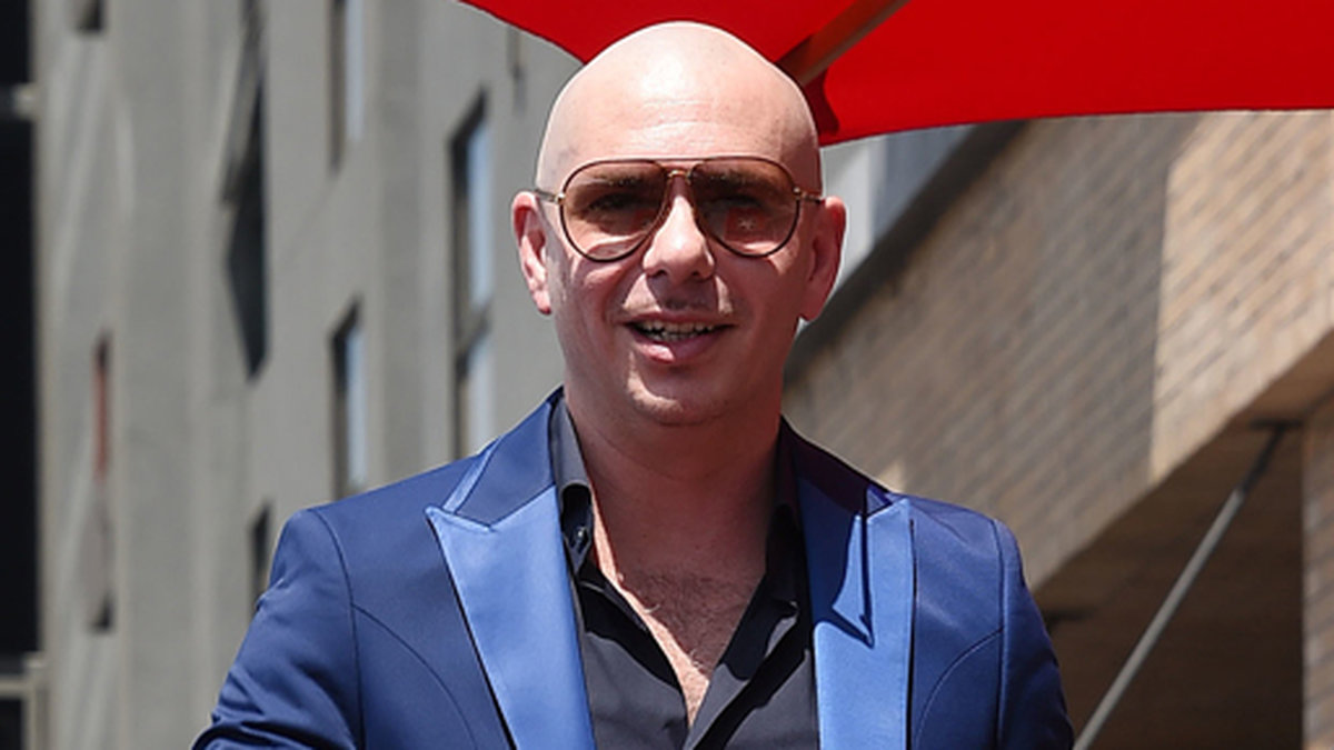 Pitbull i Hollywood i juli 2016. 