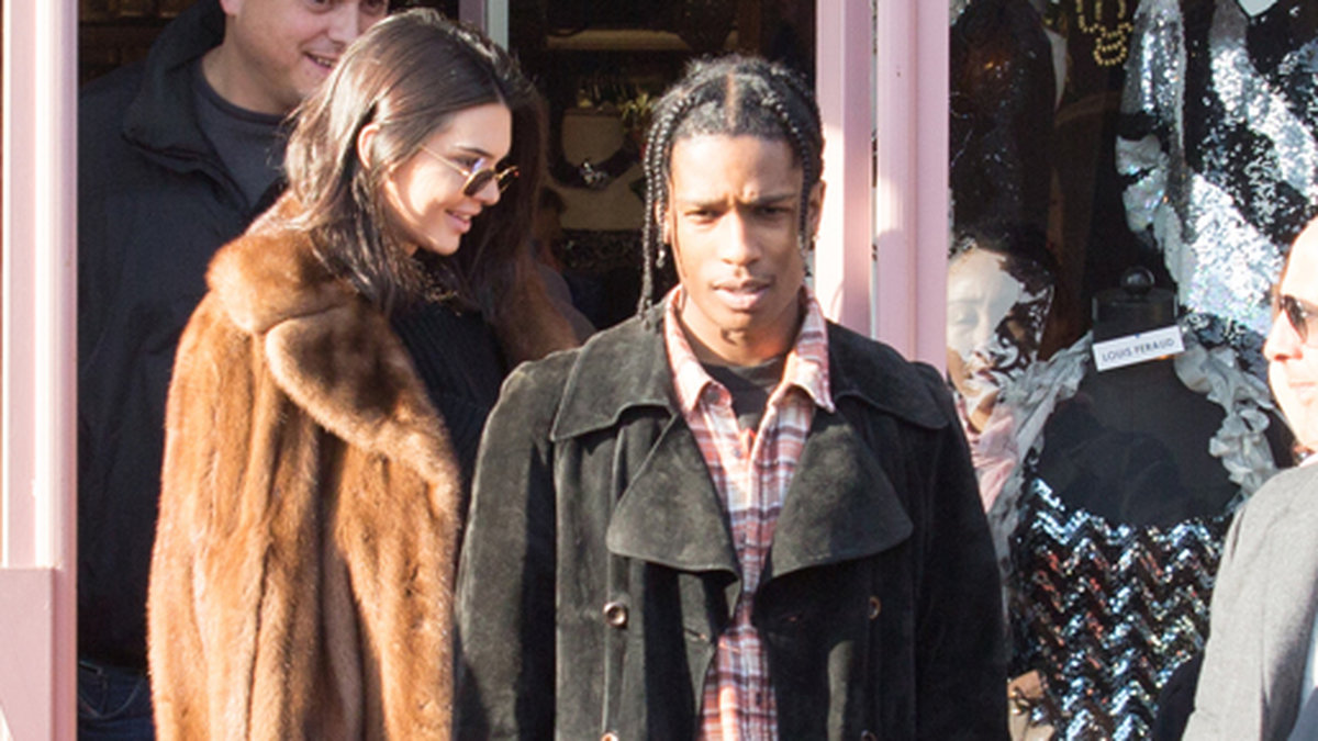 Kendall Jenner och rapstjärnan A$AP Rocky i Paris. 