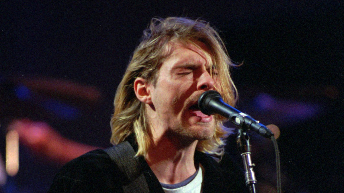 Kurt Cobain, avliden musiker: "Problemet med grupper som jobbar mot våldtäkt är att de lär kvinnor hur de ska försvara sig. Det borde vara män som ska lära sig att inte våldta."