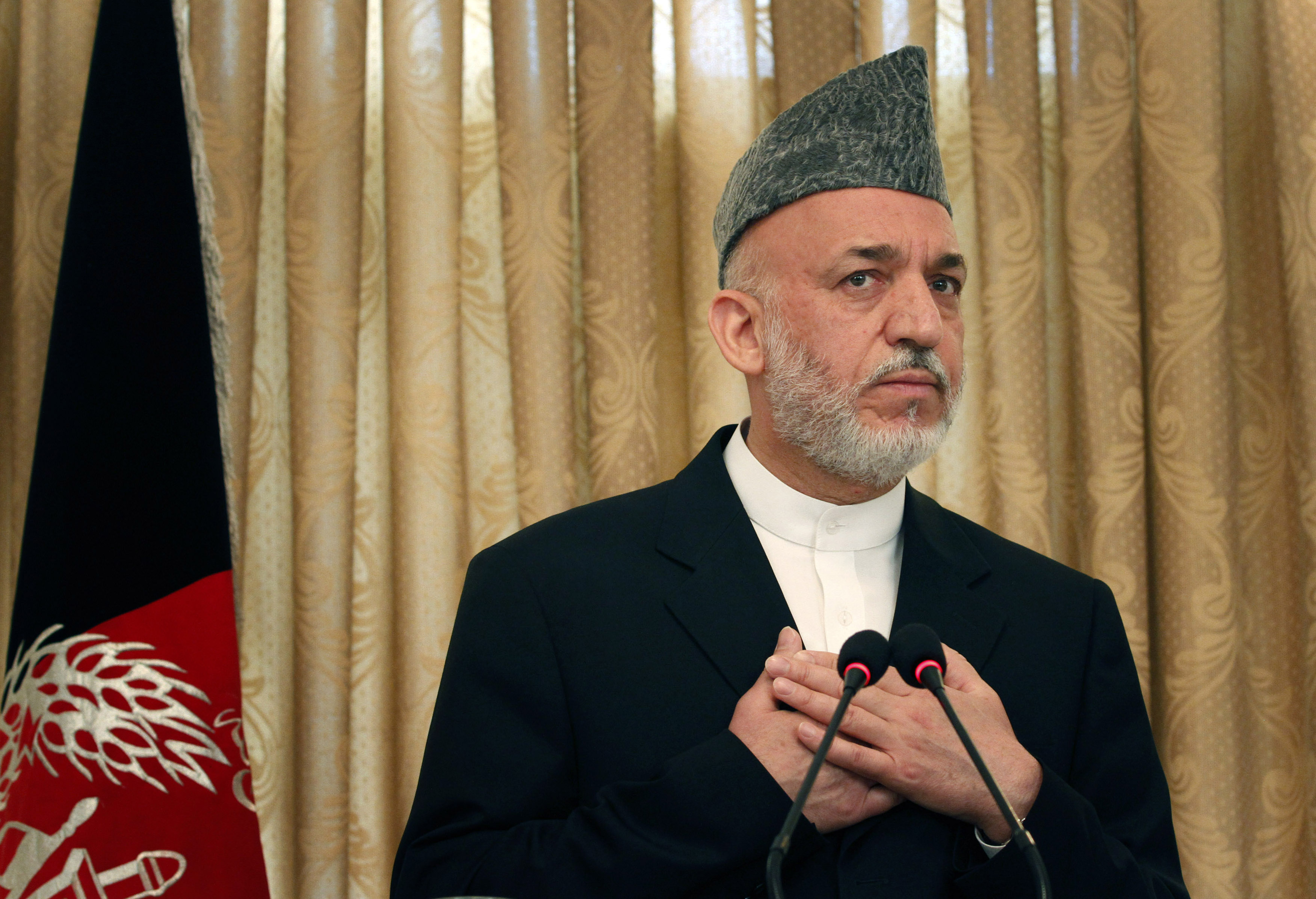 Afghanistans president, Hamid Karzai, anklagas av USA - i de av Wikileaks läckta dokumenten för att vara "svag och paranoid". 