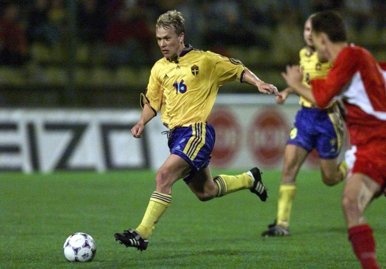 Pär Zetterberg, som spelade totalt 30 landskamper för Sverige, tror att det slutar oavgjort 1–1.