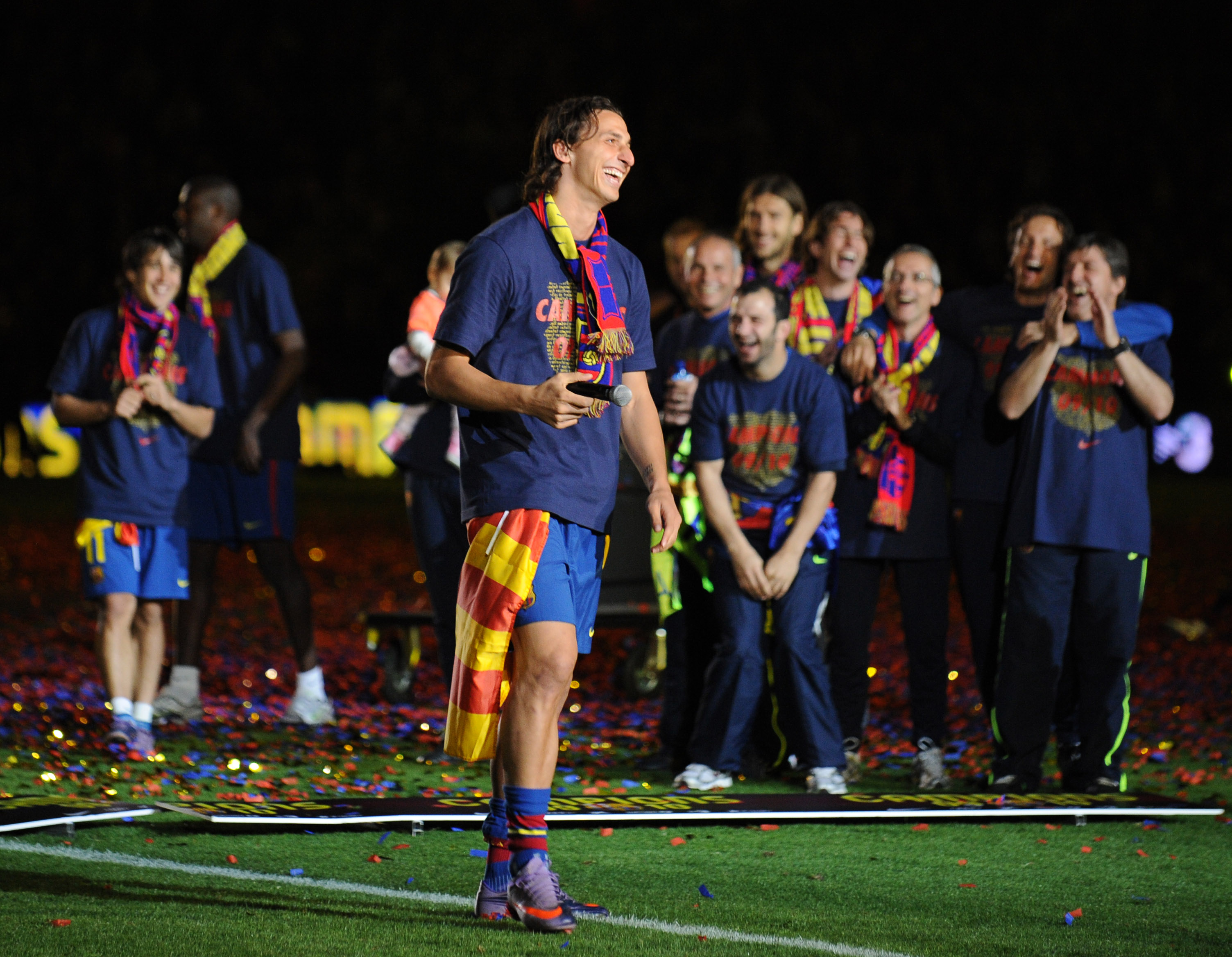 Ligamästare även i Spanien med Barcelona. Ligamästare även i Spanien med Barcelona.